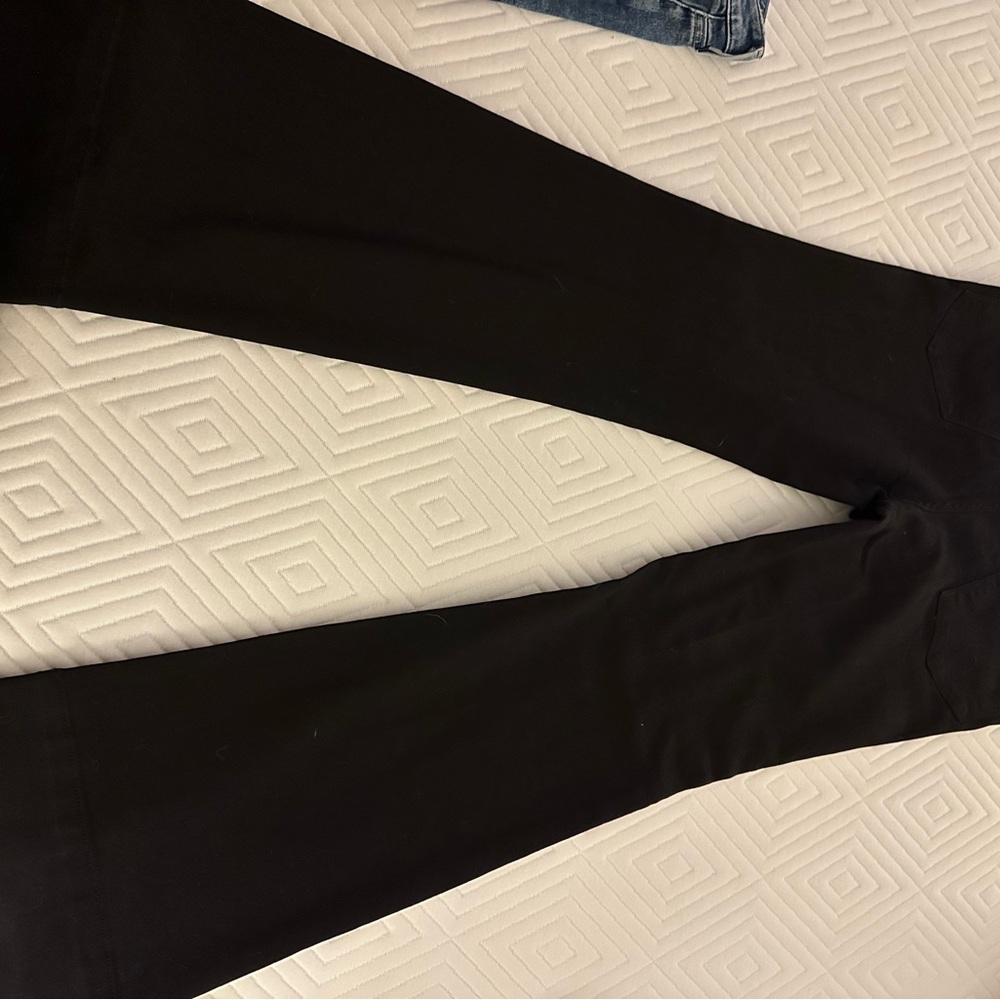 Pilcro Elegant Black Trousers - Picture 4 of 7